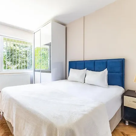 Apartment Chic Flat W Garden In Bebek, Lux Side Of *