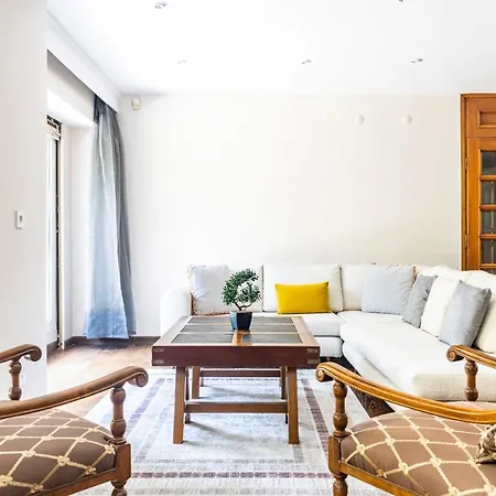 Chic Flat W Garden In Bebek, Lux Side Of Appartement *