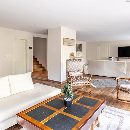 Appartement Chic Flat W Garden In Bebek, Lux Side Of Istambul